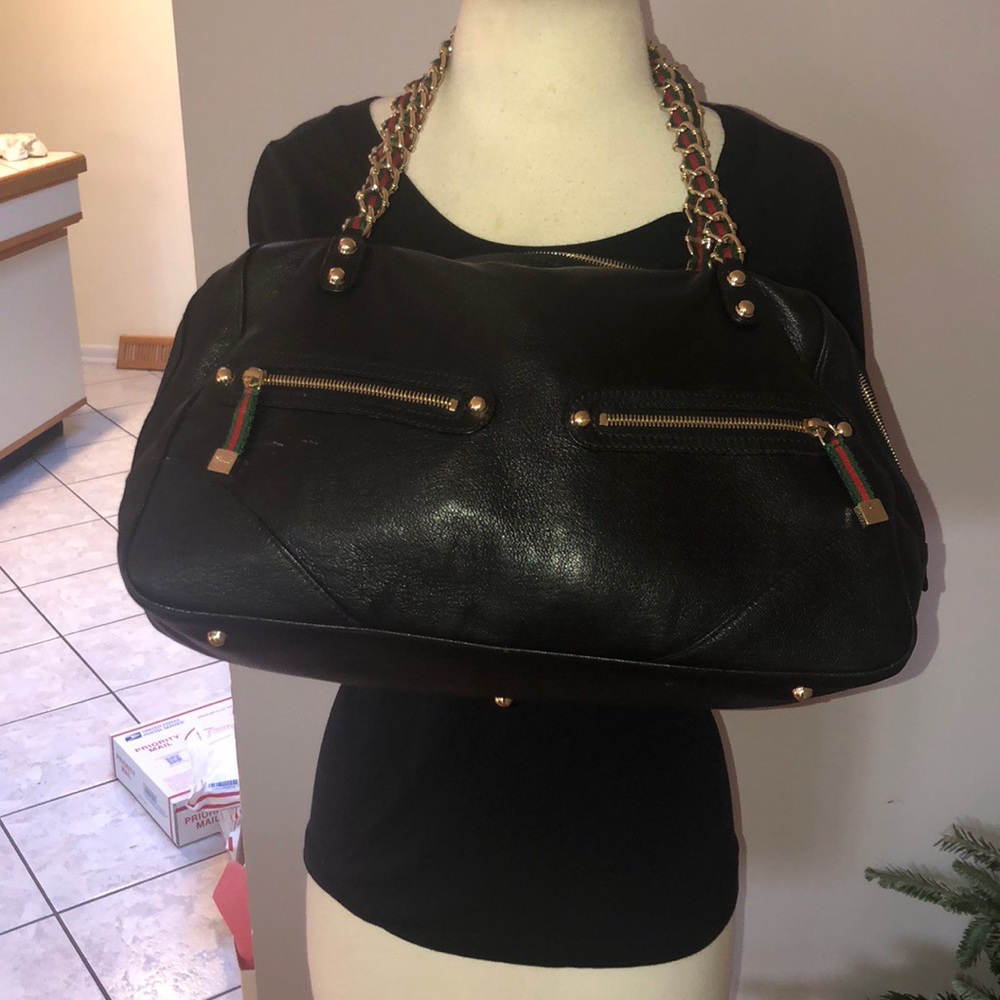 100 percent authentic GUCCI RARE SHOULDER BAG - Picture 2 of 8